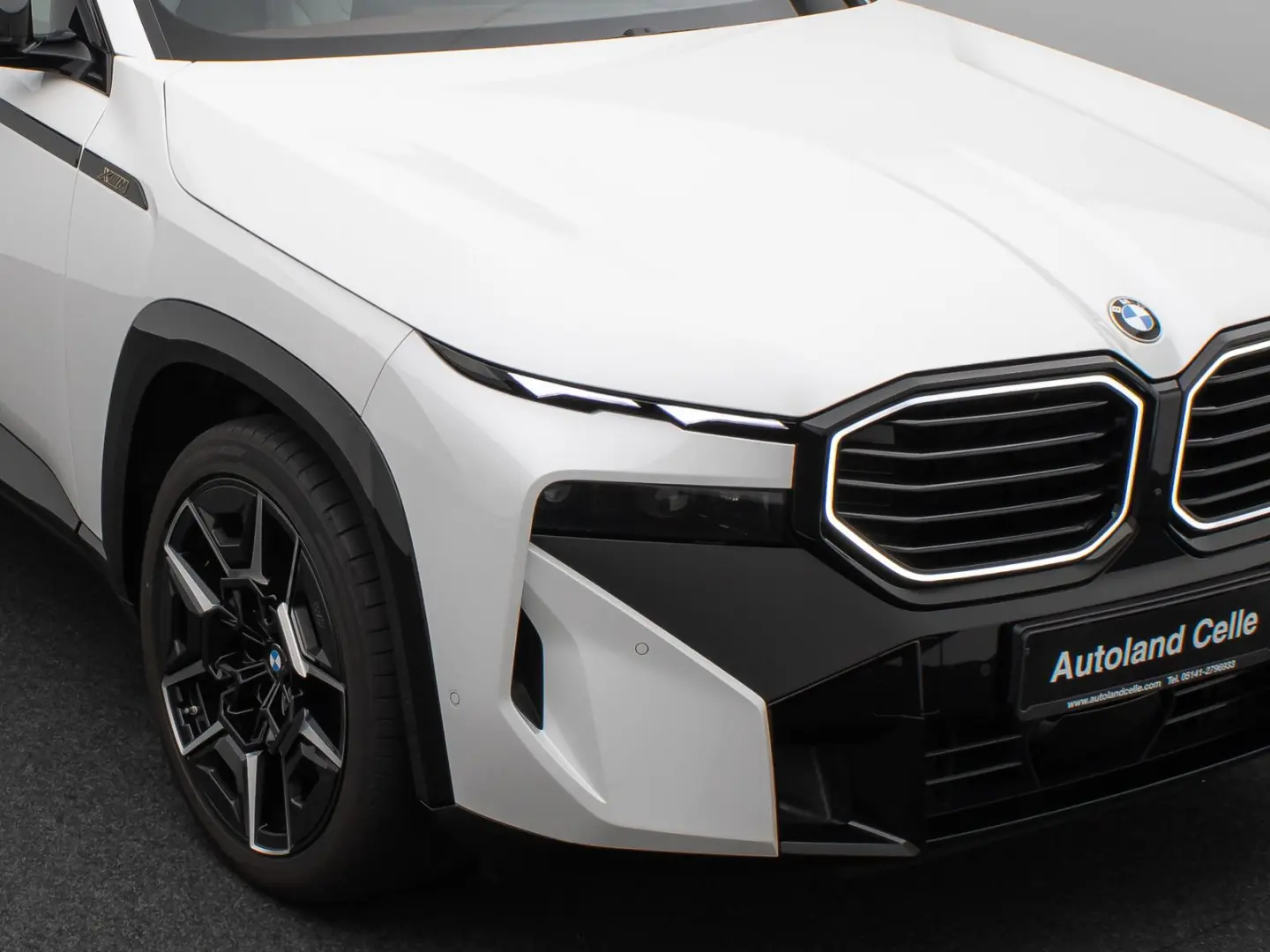 XM Individual M Sitze DAB B&W Massage SoftClose