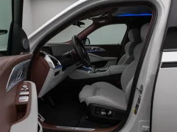 XM Individual M Sitze DAB B&W Massage SoftClose