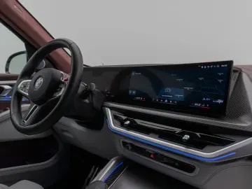 XM Individual M Sitze DAB B&W Massage SoftClose