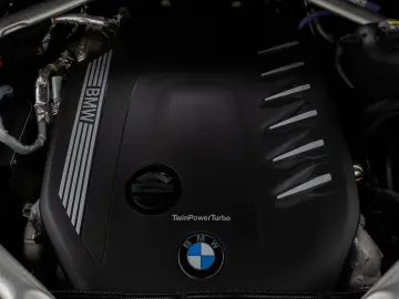 X5 xD30d M Sport 360 Laser HUD DAB HiFi 22Zoll