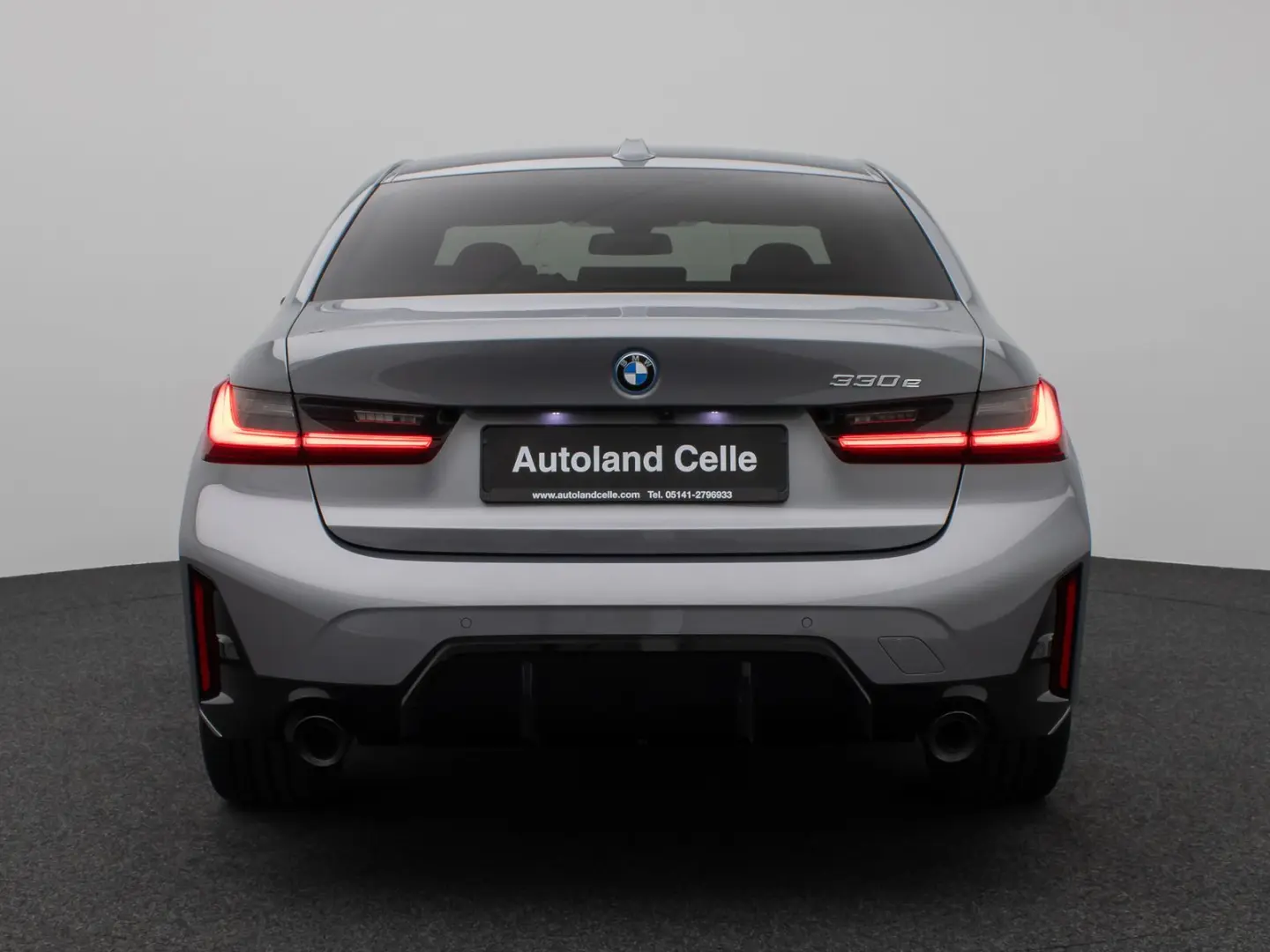 330e M Sport Kamera DAB HiFi Stop&Go Komfort 19