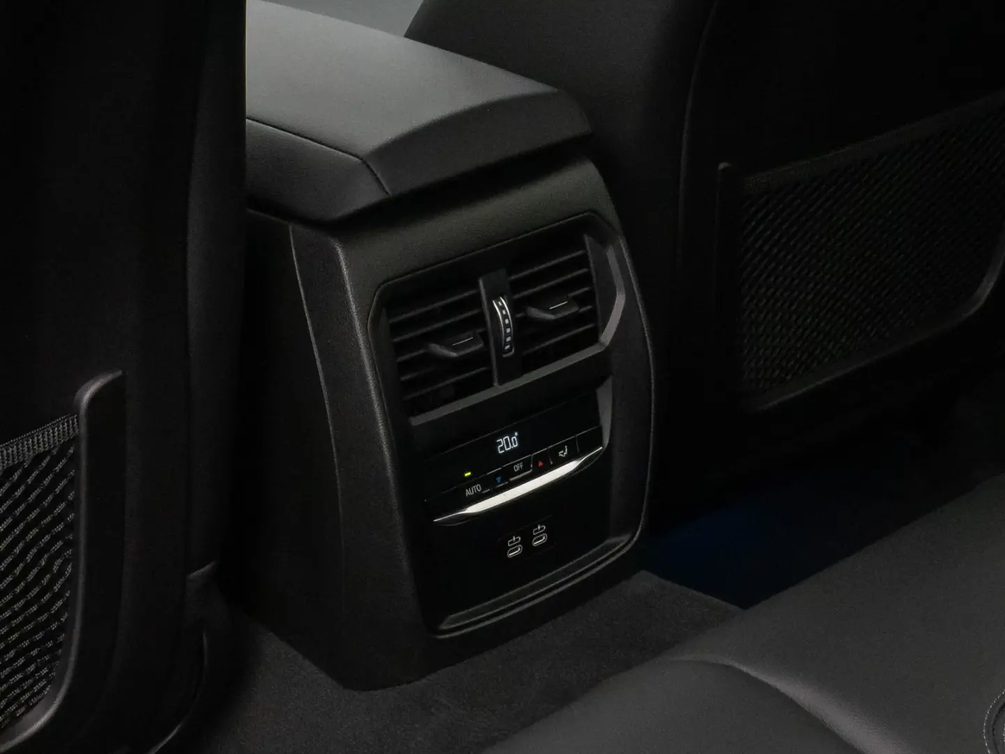 330e M Sport Kamera DAB HiFi Stop&Go Komfort 19