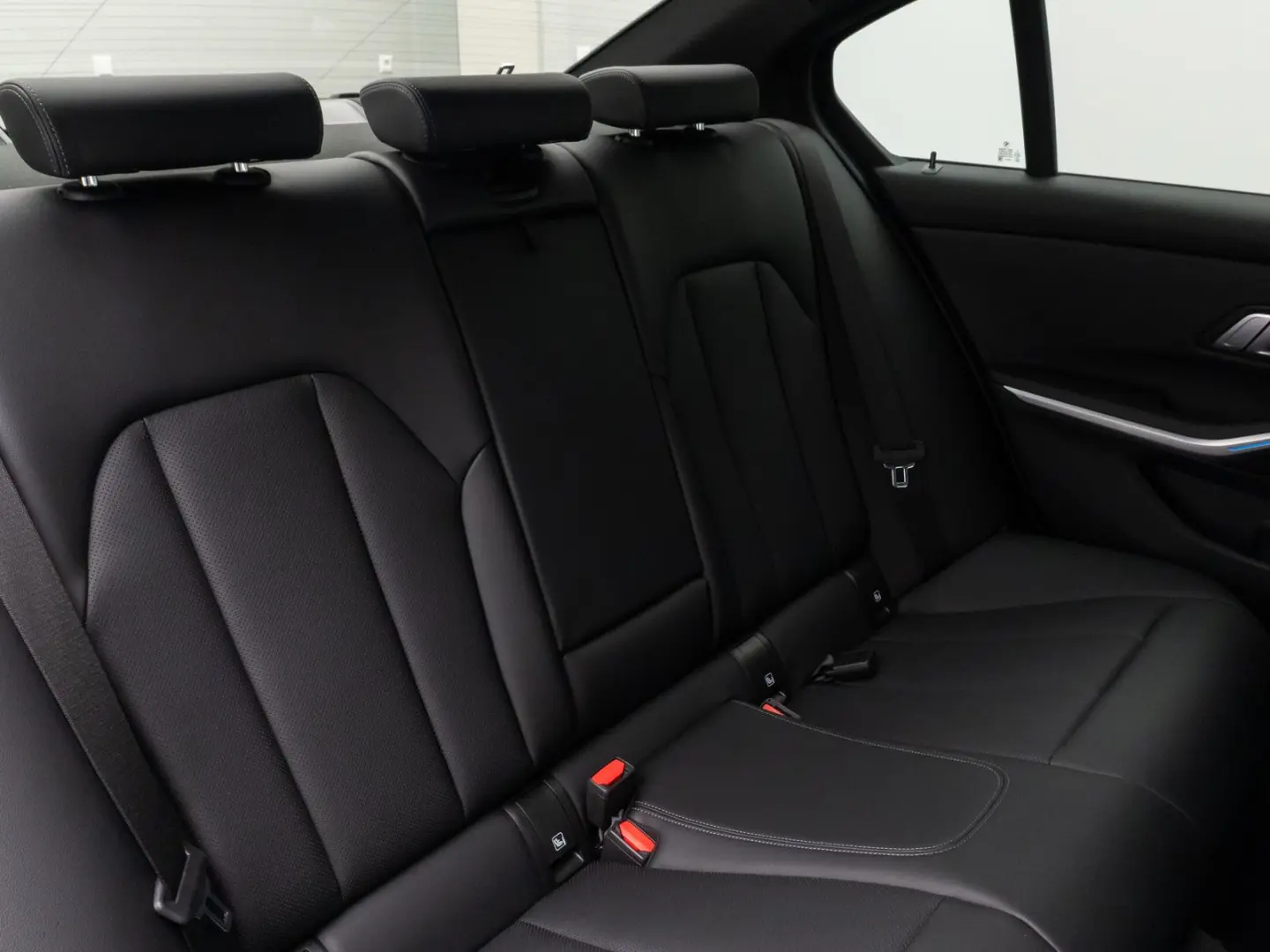 330e M Sport Kamera DAB HiFi Stop&Go Komfort 19