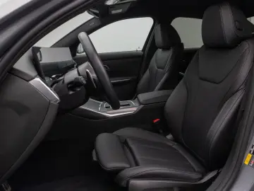 330e M Sport Kamera DAB HiFi Stop&Go Komfort 19