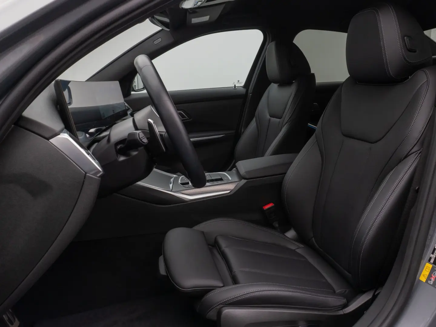 330e M Sport Kamera DAB HiFi Stop&Go Komfort 19