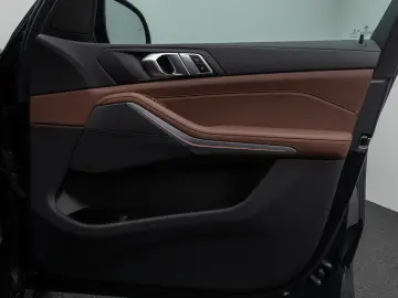 X5 xD45e M Sport Kamera Laser HUD DAB HiFi ACC