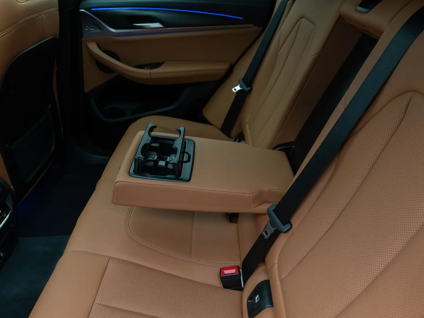 X4 M40d 360  Laser DAB Panorama HUD Komfort HiFi