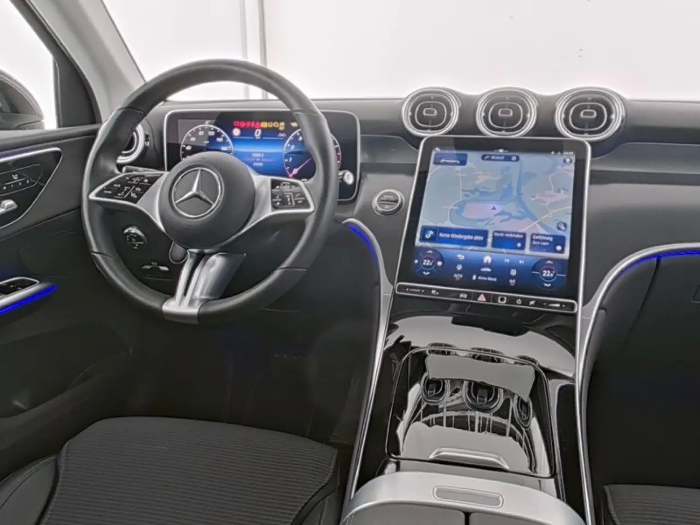 GLC 200 4M Avantgarde 19'' LED Kamera Memory-P.