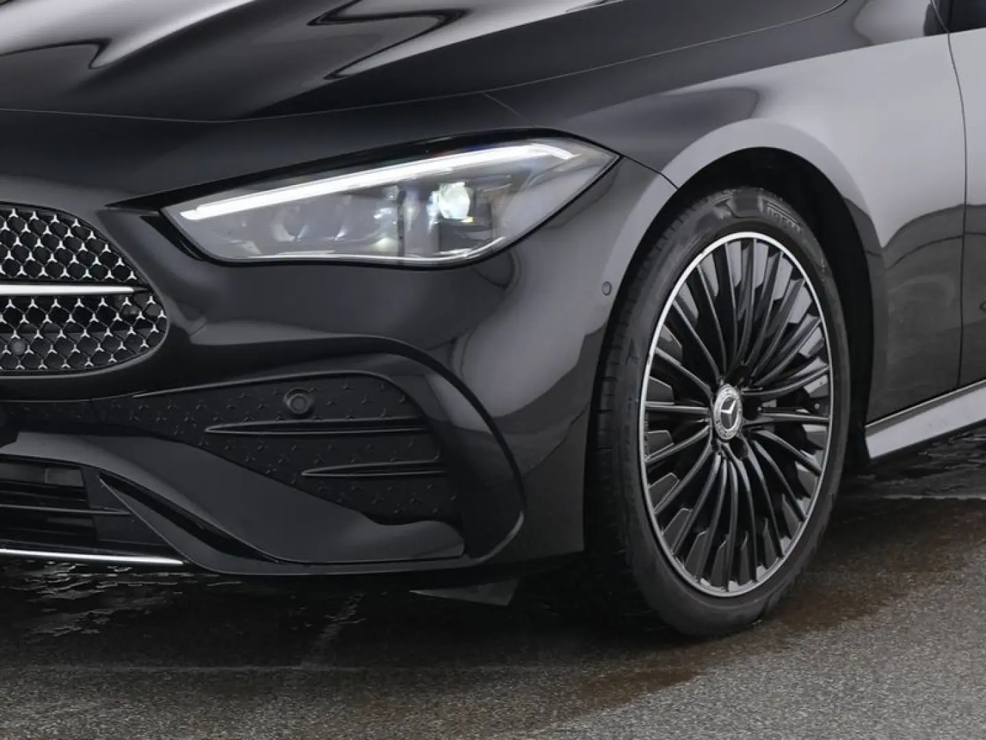 CLE 200 4M Coupe AMG 19'' LED Panorama-SD Kamera