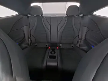 CLE 200 4M Coupe AMG 19'' LED Panorama-SD Kamera