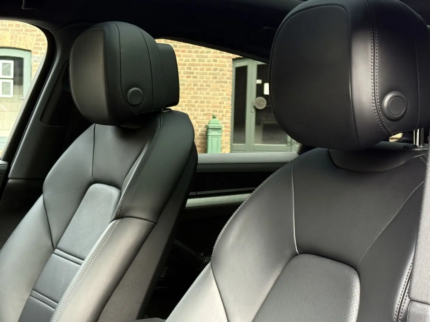 Cayenne  E-Hybrid Coupe  BOSE HD-MATRIX 21 RS IN