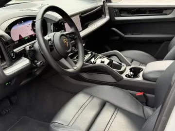 Cayenne  E-Hybrid Coupe  BOSE HD-MATRIX 21 RS IN