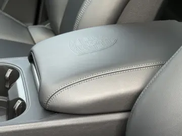 Cayenne  E-Hybrid Coupe  BOSE HD-MATRIX 21 RS IN