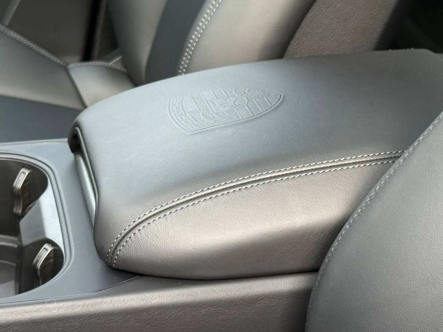 Cayenne  E-Hybrid Coupe  BOSE HD-MATRIX 21 RS IN