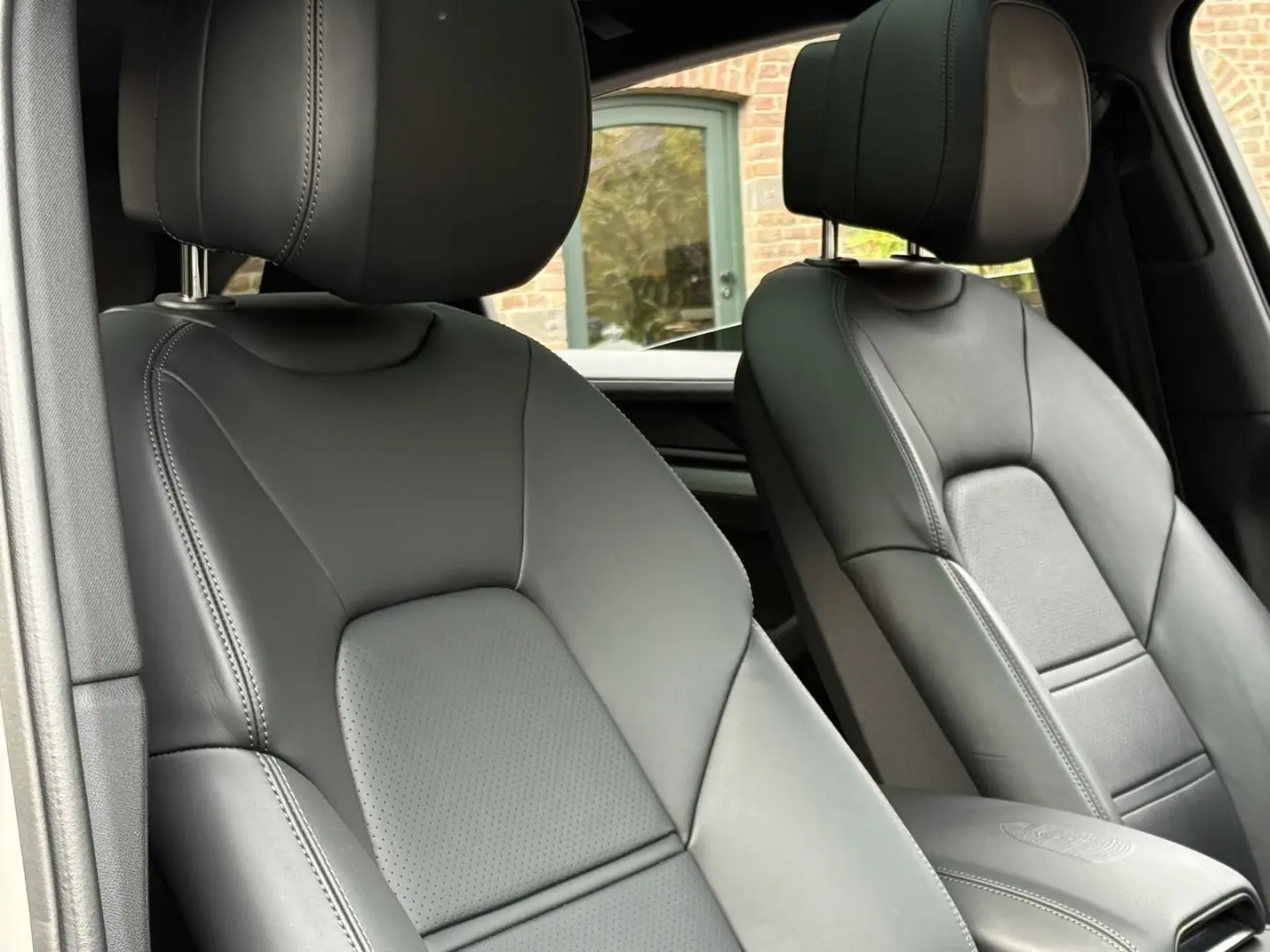 Cayenne  E-Hybrid Coupe  BOSE HD-MATRIX 21 RS IN