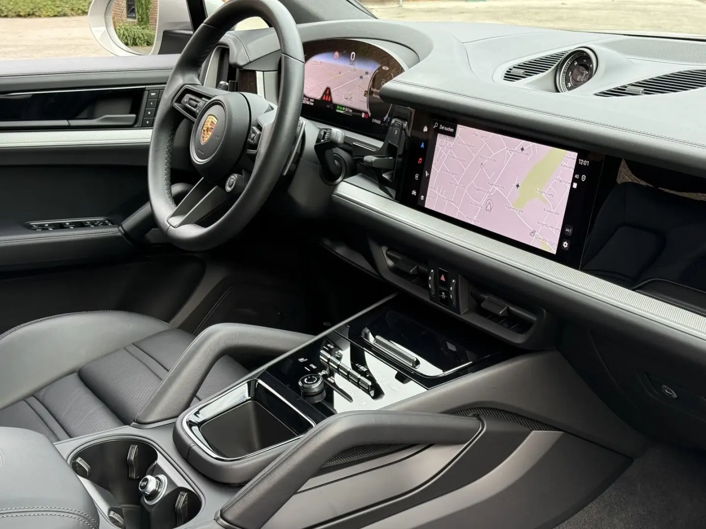 Cayenne  E-Hybrid Coupe  BOSE HD-MATRIX 21 RS IN