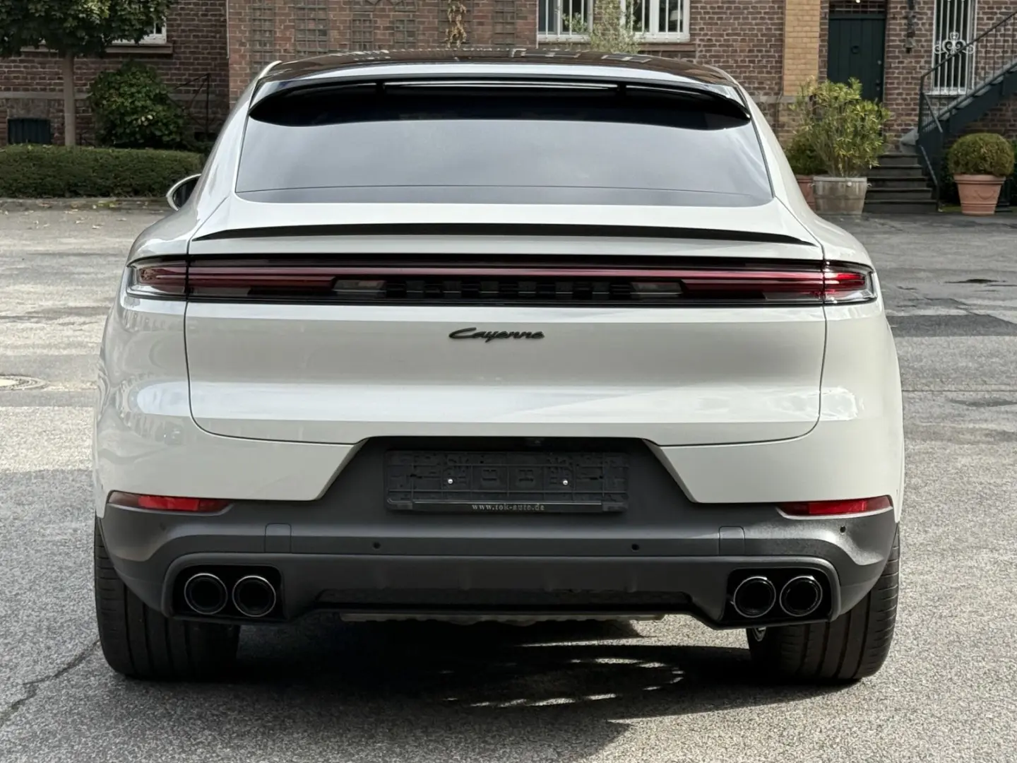 Cayenne  E-Hybrid Coupe  BOSE HD-MATRIX 21 RS IN