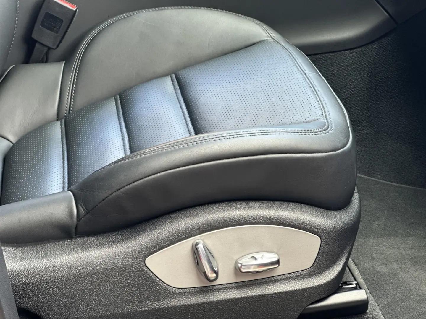 Macan T BOSE PANORAMA KAMERA RELING 21 RS SPYDER