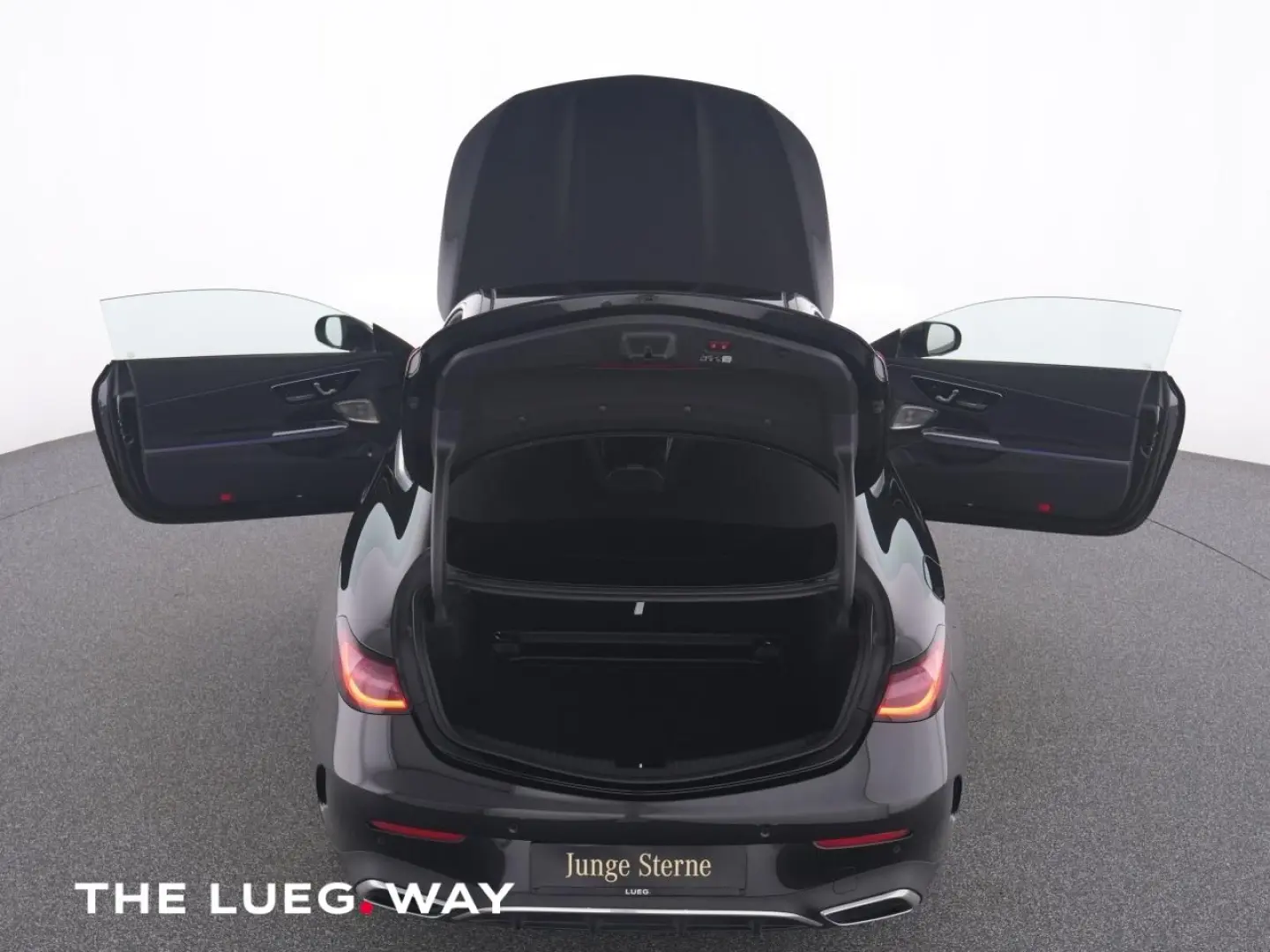 CLE 300 4M Coupé AMG NavPrm Pano Burm DLIGHT 360