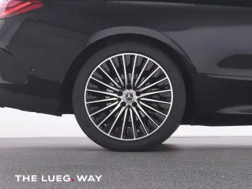 CLE 300 4M Coupé AMG NavPrm Pano Burm DLIGHT 360