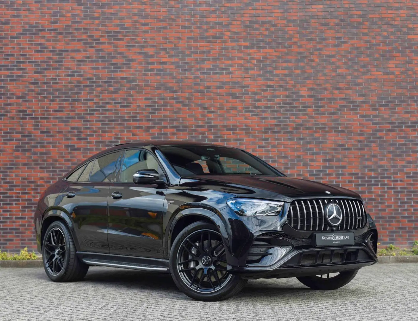 GLE 53 AMG Hybrid   Multicontour - Pano - AHK