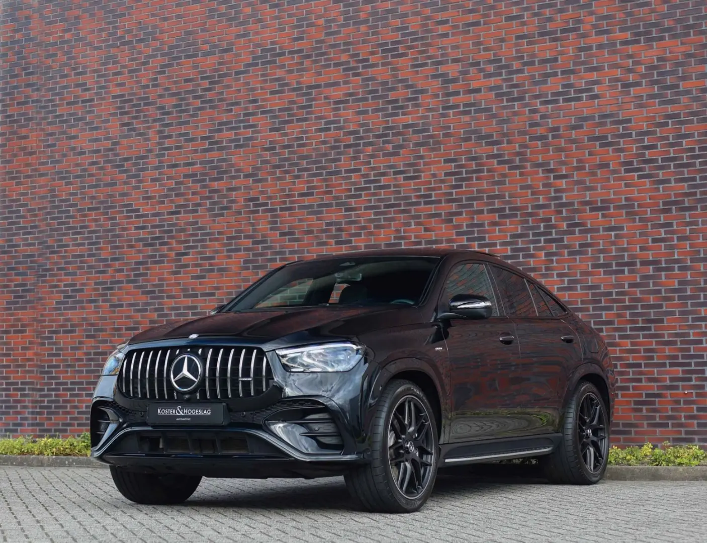 GLE 53 AMG Hybrid   Multicontour - Pano - AHK