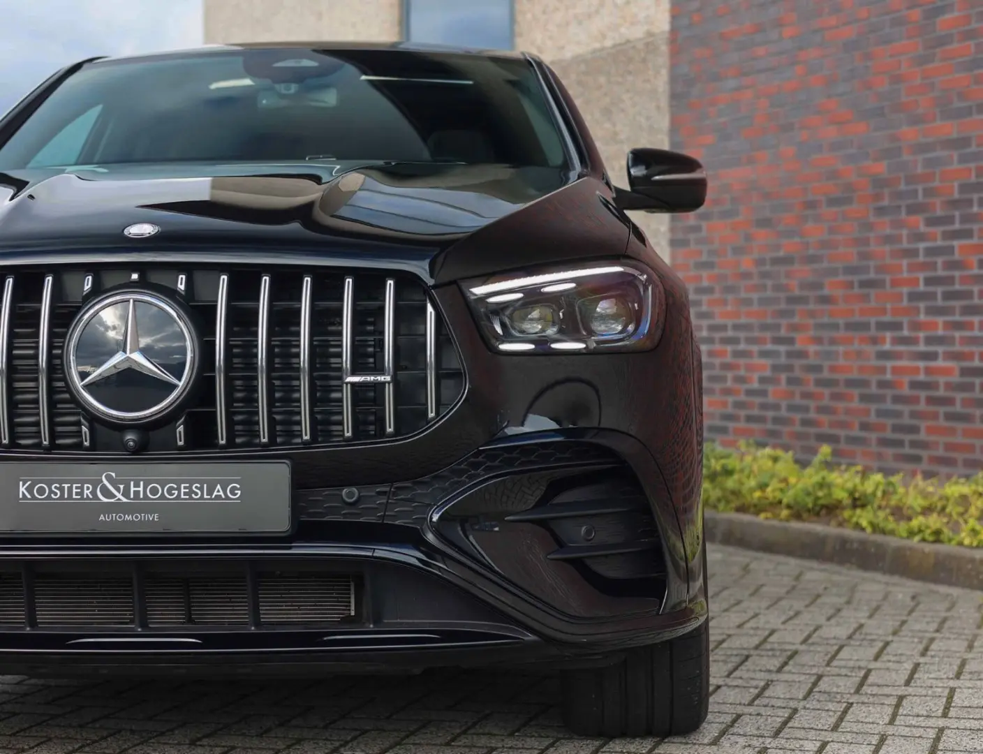 GLE 53 AMG Hybrid   Multicontour - Pano - AHK