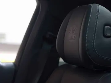 GLE 53 AMG Hybrid   Multicontour - Pano - AHK