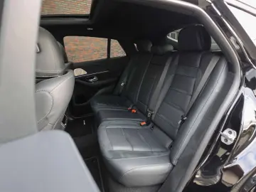 GLE 53 AMG Hybrid   Multicontour - Pano - AHK