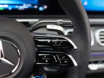 GLE 53 AMG Hybrid   Multicontour - Pano - AHK