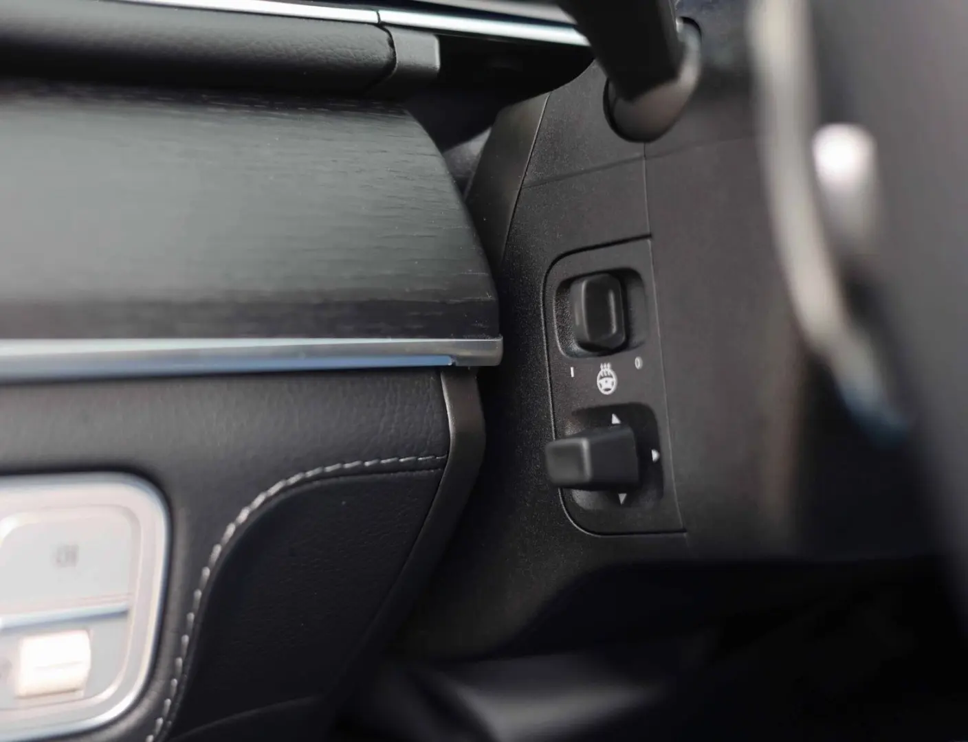 GLE 53 AMG Hybrid   Multicontour - Pano - AHK