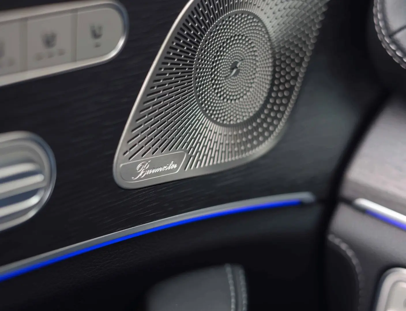 GLE 53 AMG Hybrid   Multicontour - Pano - AHK