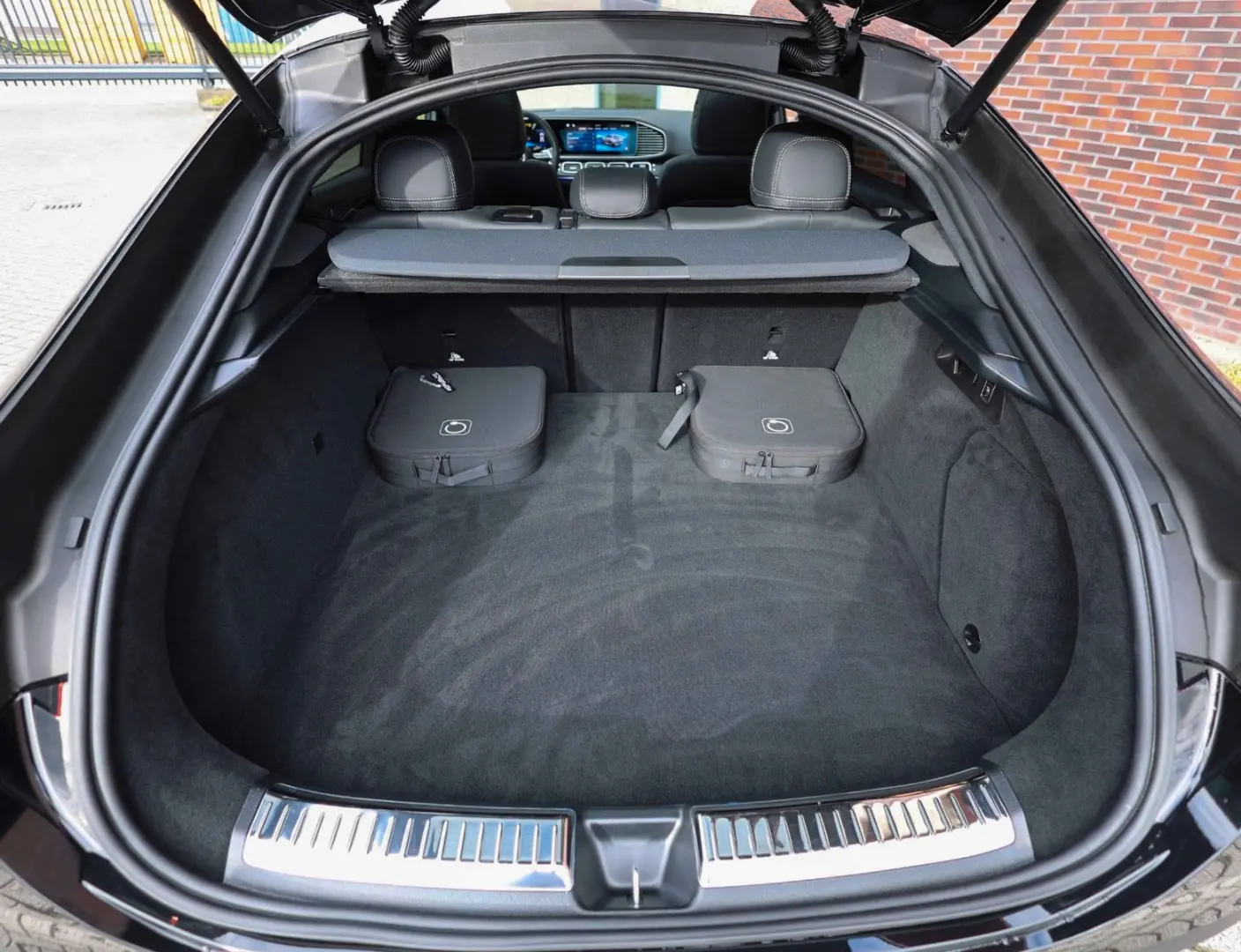 GLE 53 AMG Hybrid   Multicontour - Pano - AHK