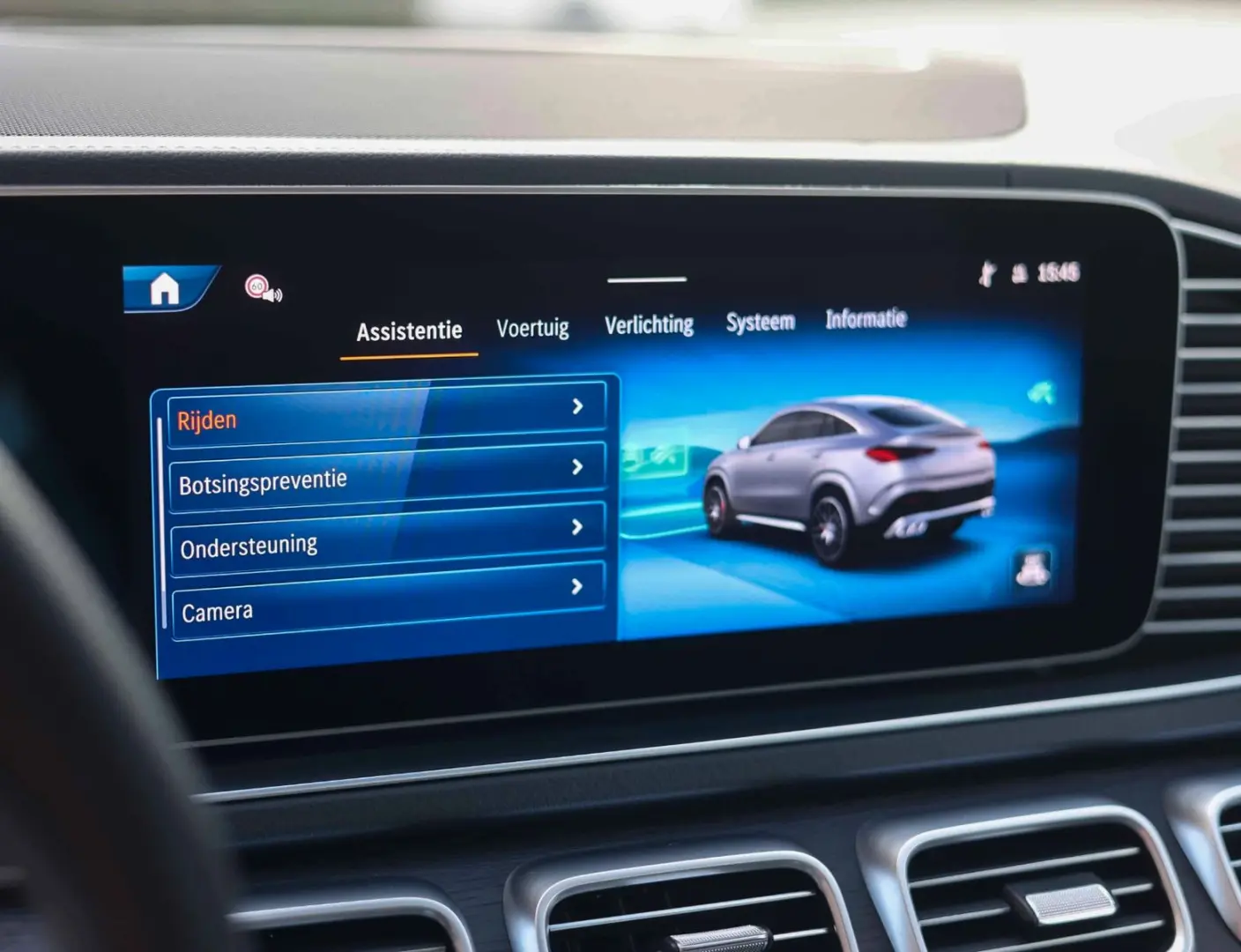 GLE 53 AMG Hybrid   Multicontour - Pano - AHK