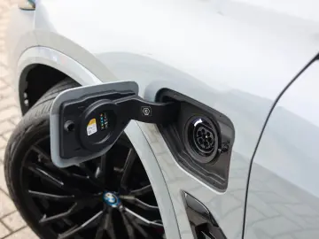 X5 50e xDrive   M Pro - Pano - HUD - H&K