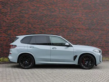 X5 50e xDrive   M Pro - Pano - HUD - H&K