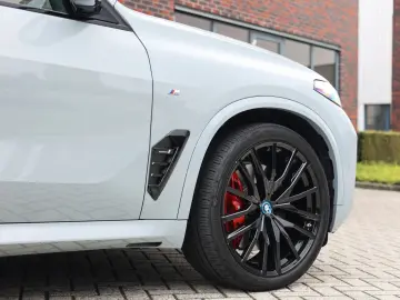 X5 50e xDrive   M Pro - Pano - HUD - H&K