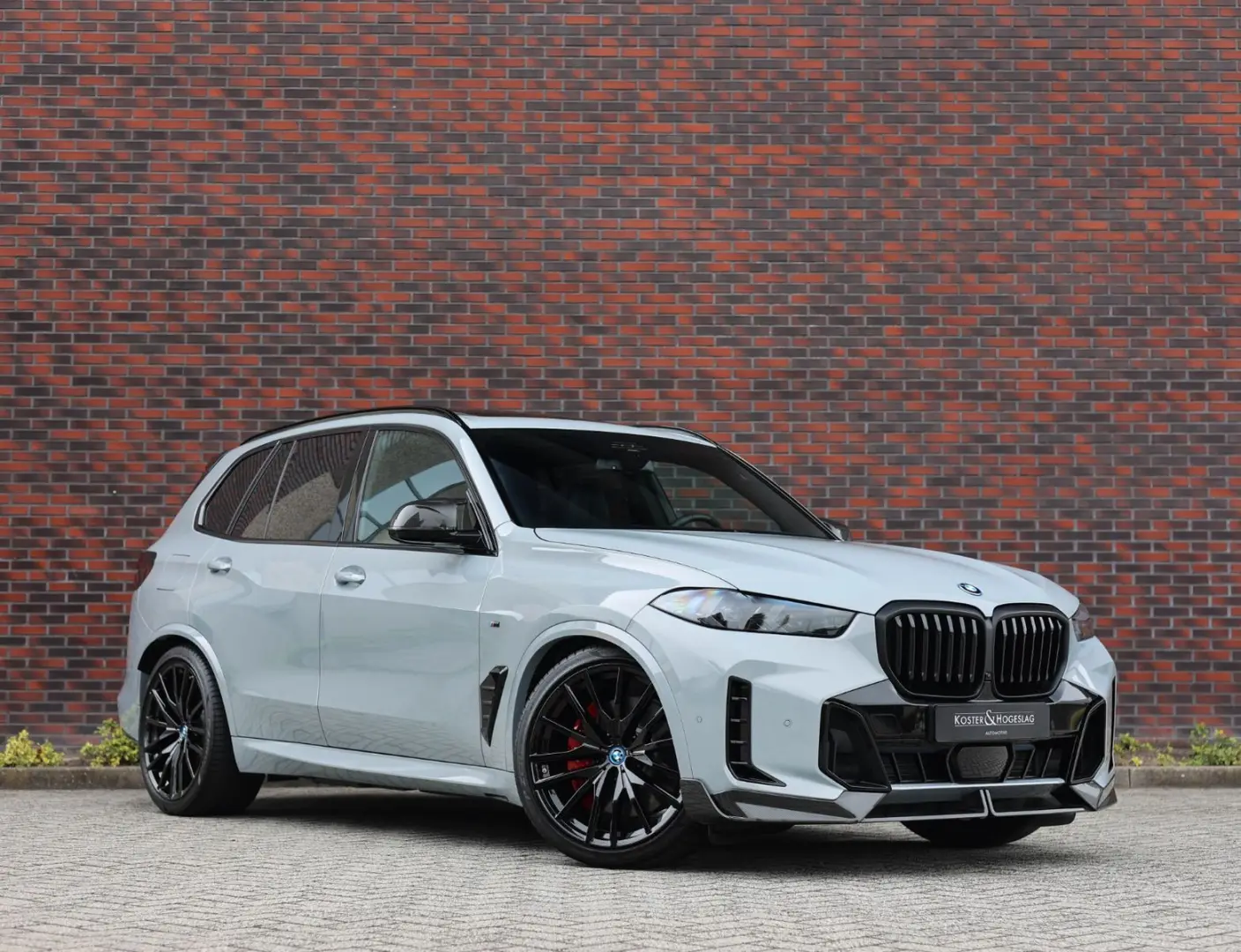 X5 50e xDrive   M Perf. - Pano - AHK - HUD
