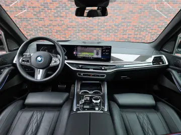X5 50e xDrive   M Perf. - Pano - AHK - HUD
