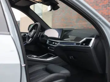 X5 50e xDrive   M Perf. - Pano - AHK - HUD