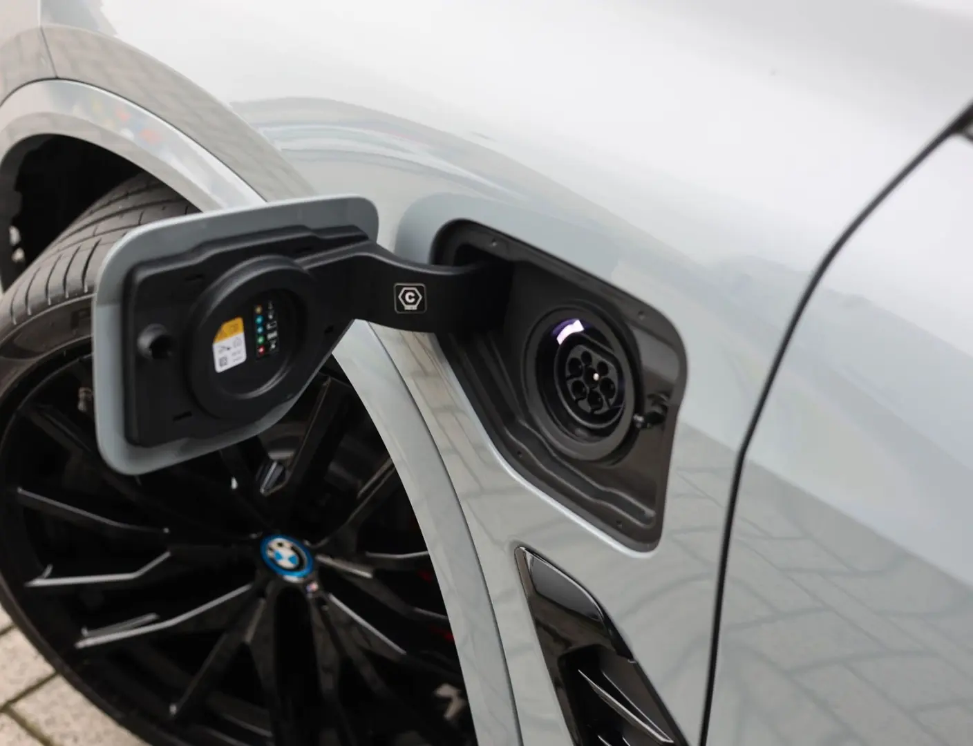 X5 50e xDrive   M Perf. - Pano - AHK - HUD