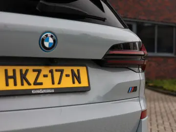 X5 50e xDrive   M Perf. - Pano - AHK - HUD