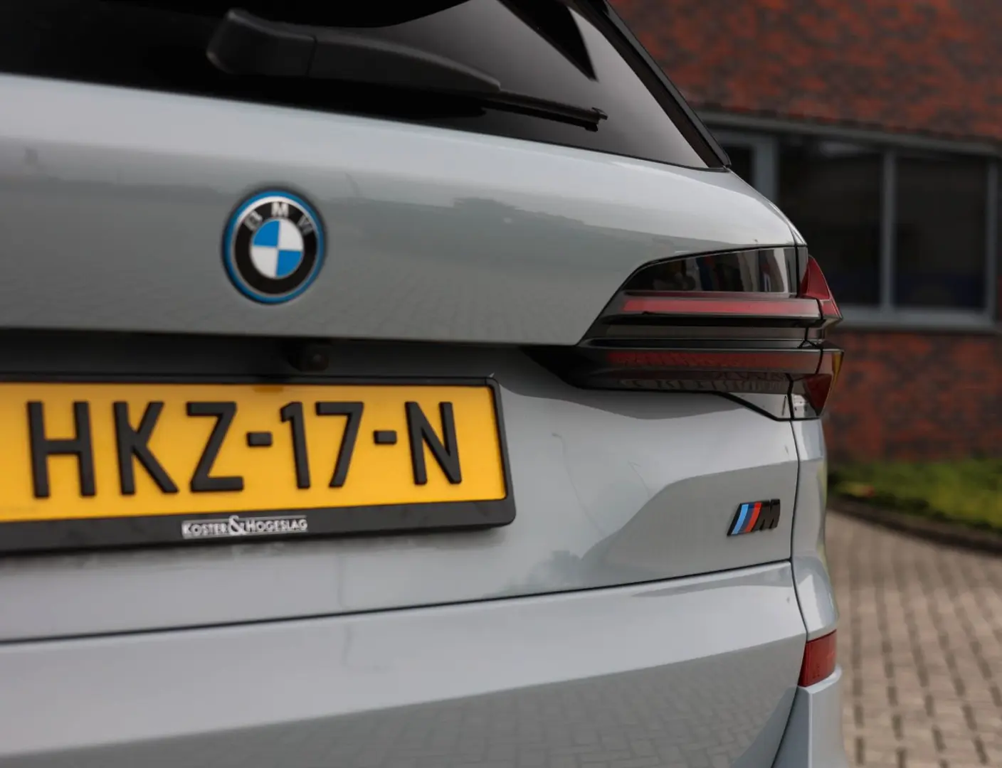 X5 50e xDrive   M Perf. - Pano - AHK - HUD