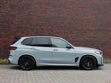 X5 50e xDrive   M Perf. - Pano - AHK - HUD