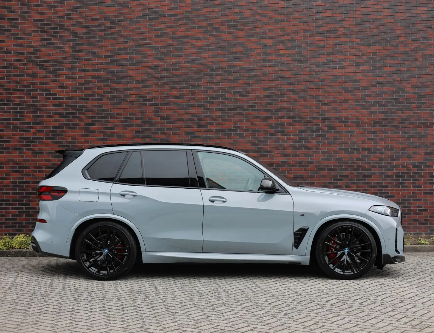 X5 50e xDrive   M Perf. - Pano - AHK - HUD