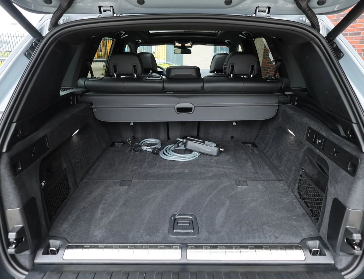 X5 50e xDrive   M Perf. - Pano - AHK - HUD