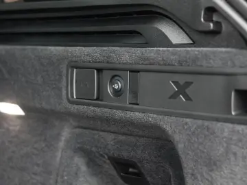 X5 50e xDrive   M Perf. - Pano - AHK - HUD