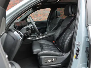 X5 50e xDrive   M Perf. - Pano - AHK - HUD
