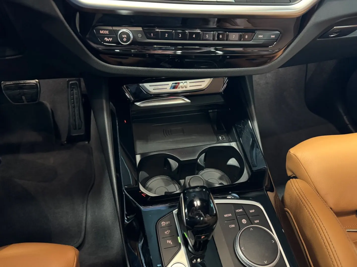 X3 M40i~PANO~KAMERA 360~HEAD-UP~LASER~ALU 21~H&K