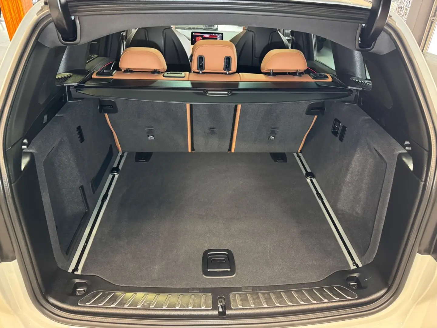 X3 M40i~PANO~KAMERA 360~HEAD-UP~LASER~ALU 21~H&K